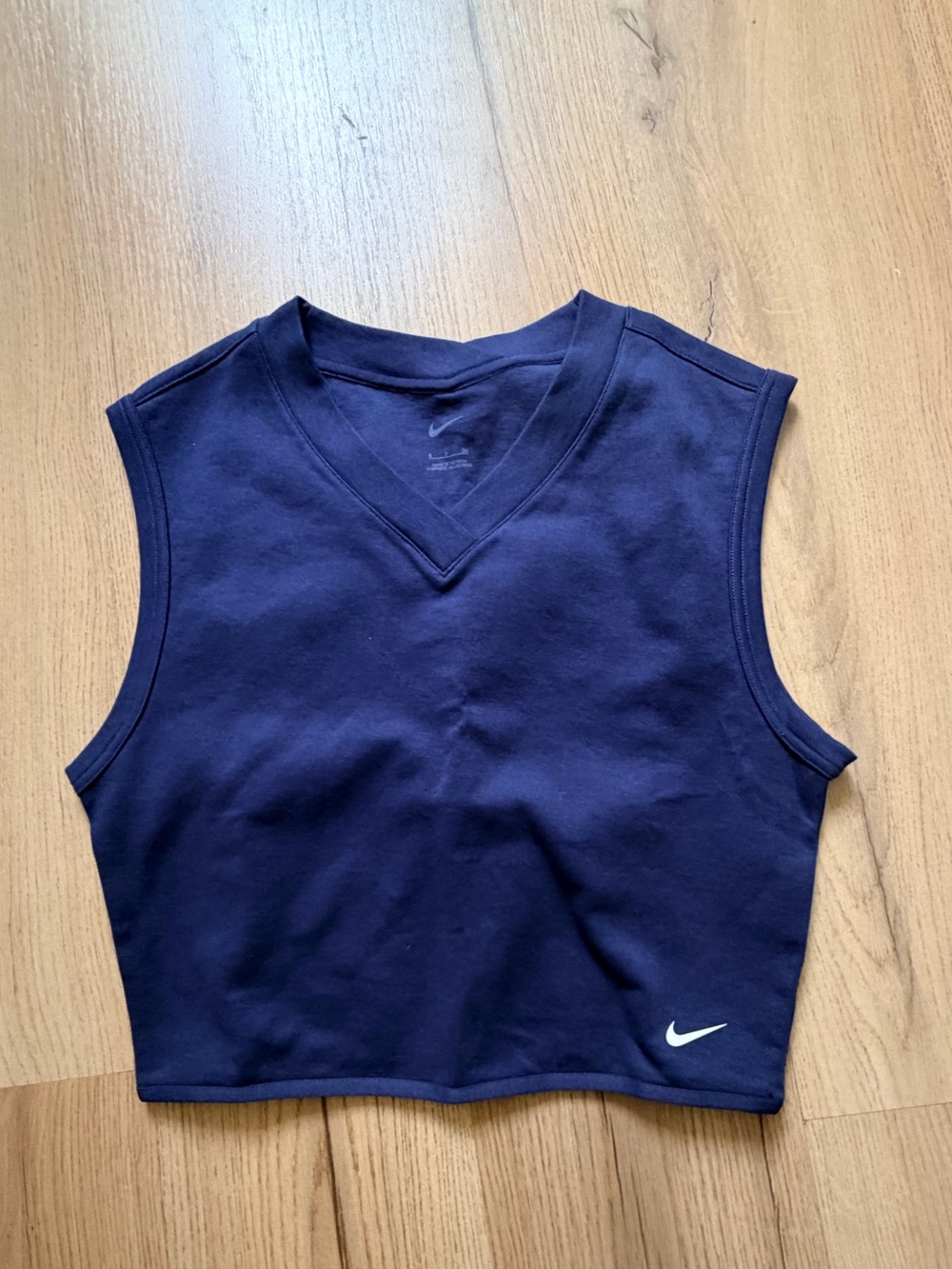 Nike Women’s Dark Blue V-Neck Vest
